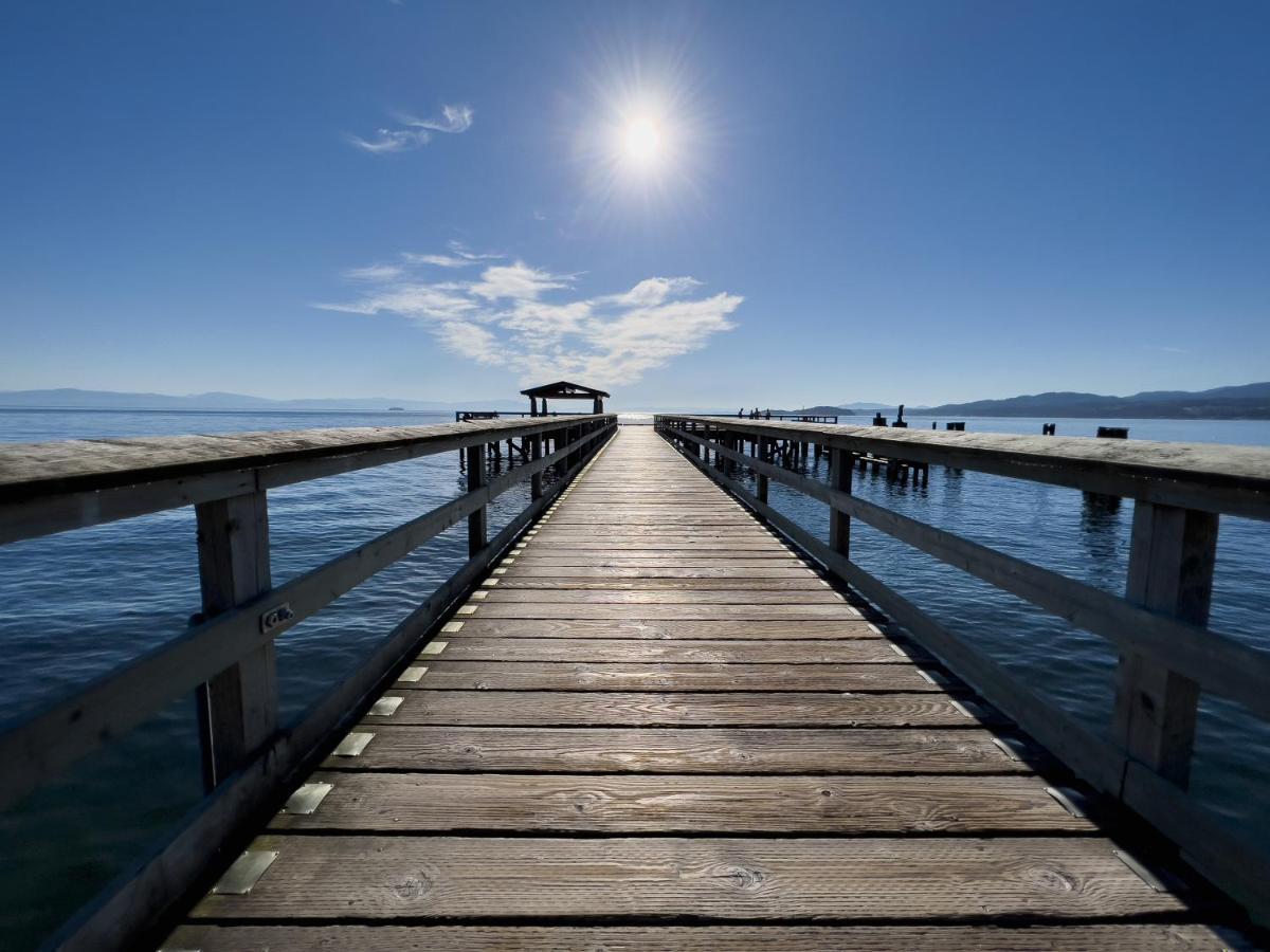 Oceanside Villas Sechelt Eksteriør billede