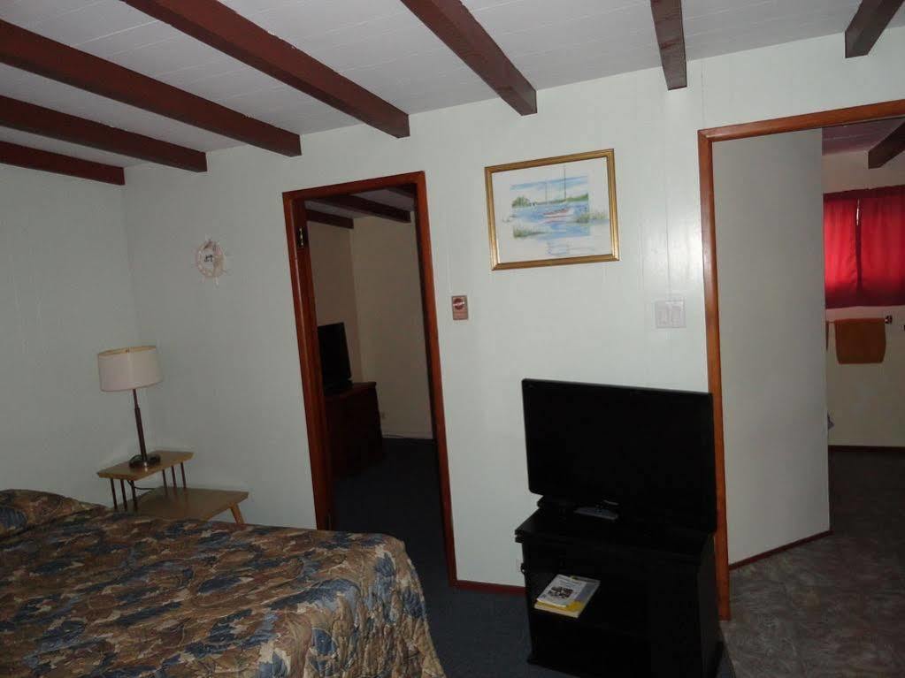 Oceanside Villas Sechelt Eksteriør billede