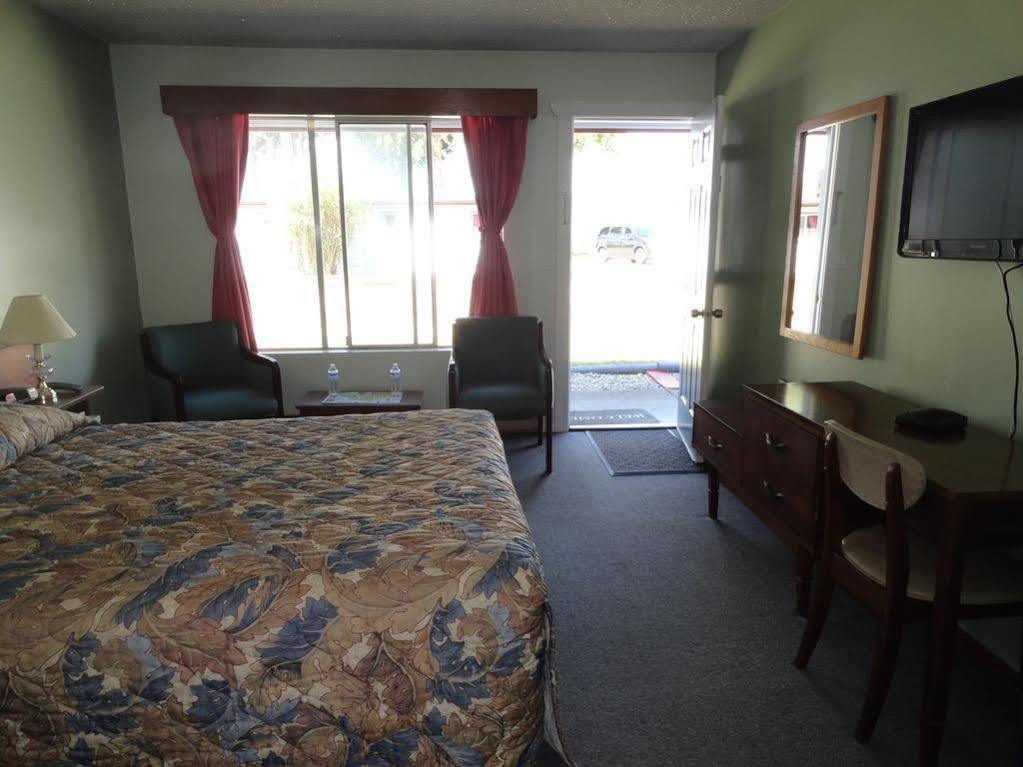 Oceanside Villas Sechelt Eksteriør billede